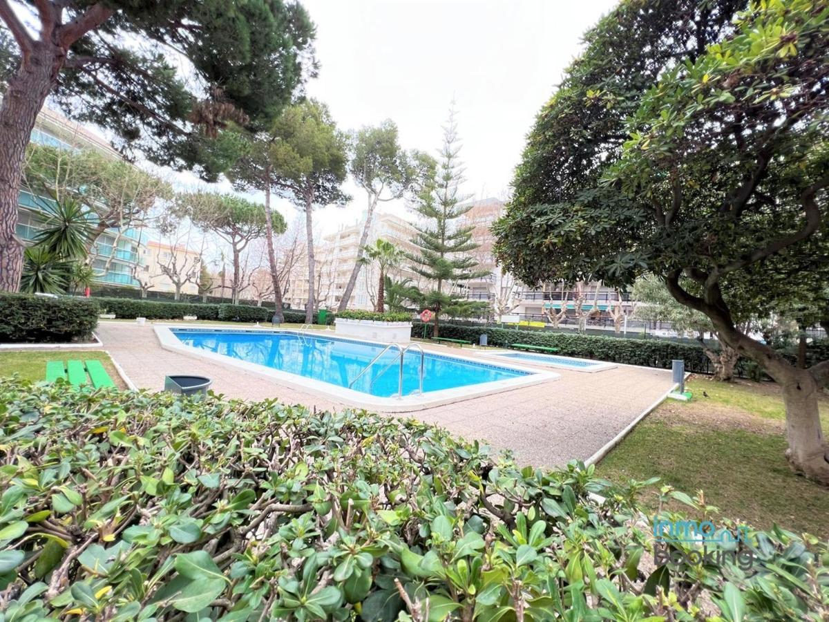 סאלו Sun Beach Gisamar מראה חיצוני תמונה